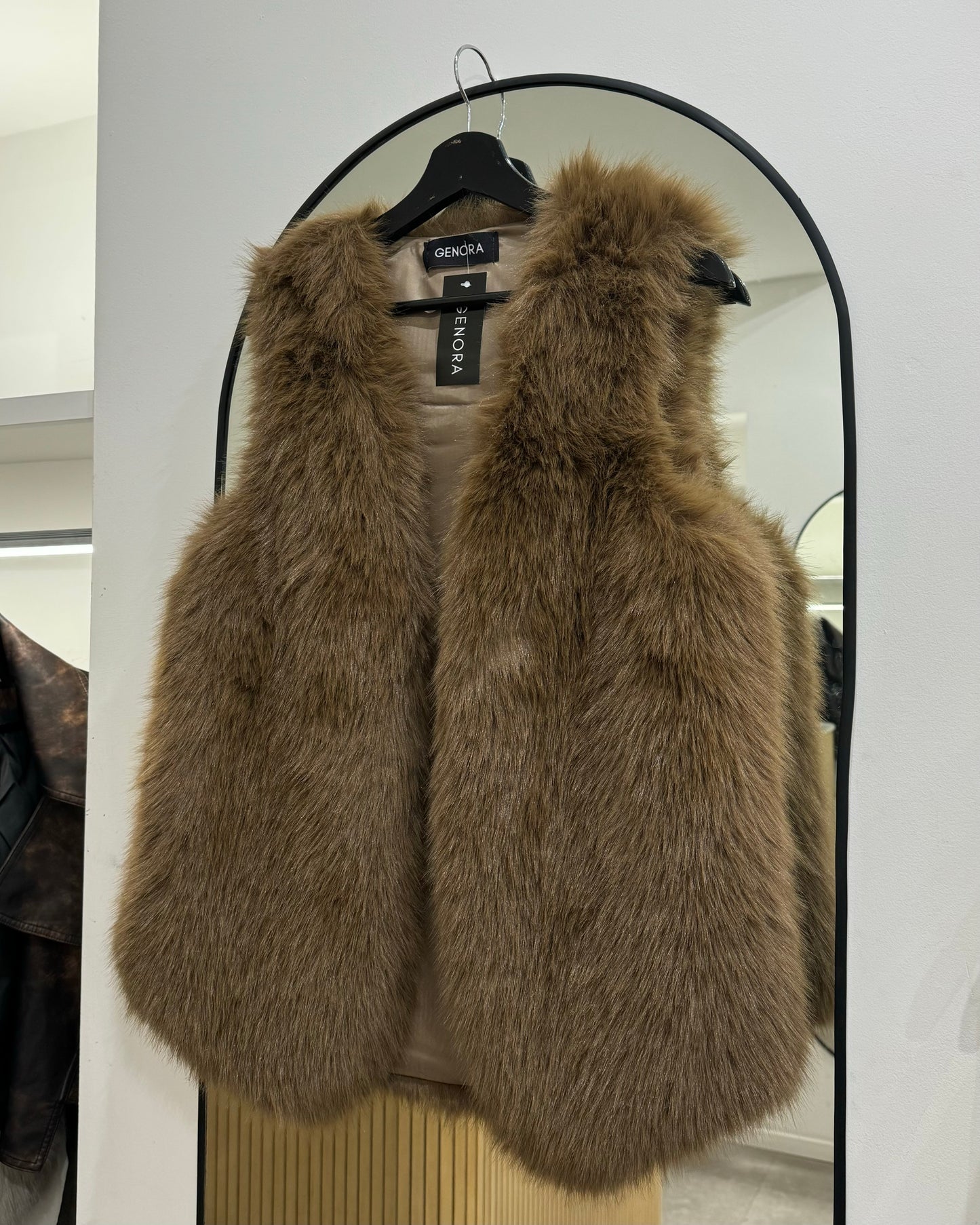 Chaleco Fur